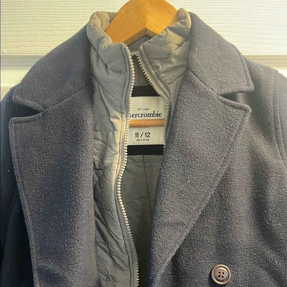 Abercrombie & Fitch Gray Puffer Jacket